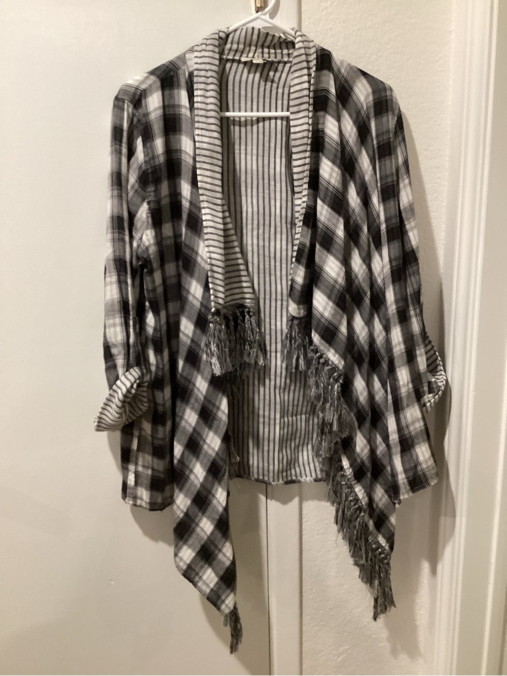 Umgee Black & White Plaid Fringe Open Front Cape